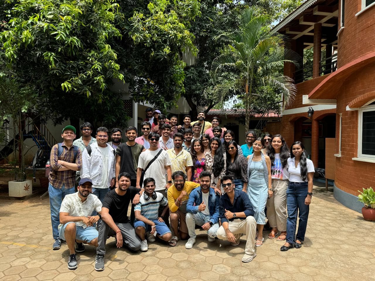 Coorporate travel from backpackers united with deloitte