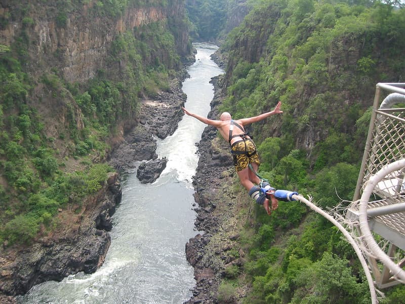 bungee jump as the lastest tourist activity