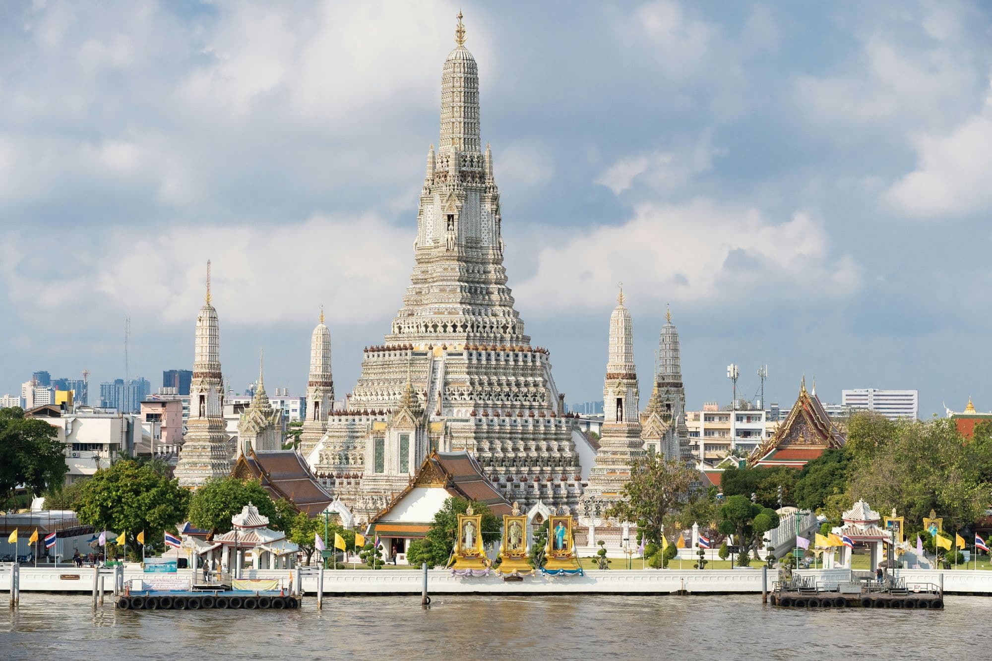 Exterior view of Wat Arun Temple