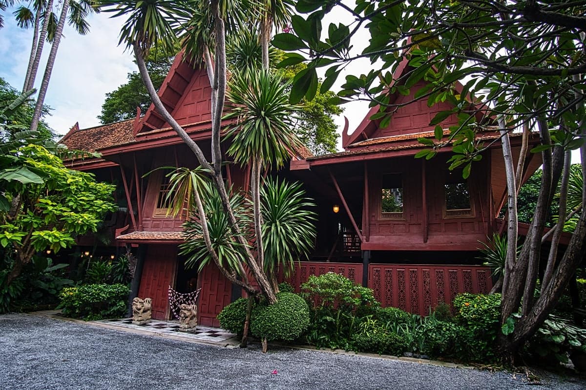 jim thompson house exterior view