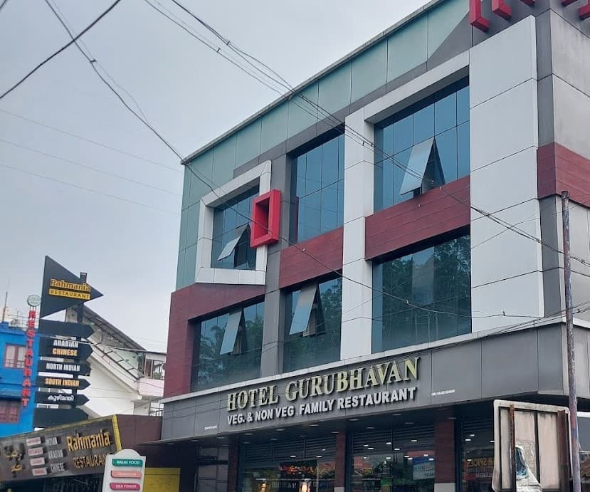 Hotel Gurubhavan