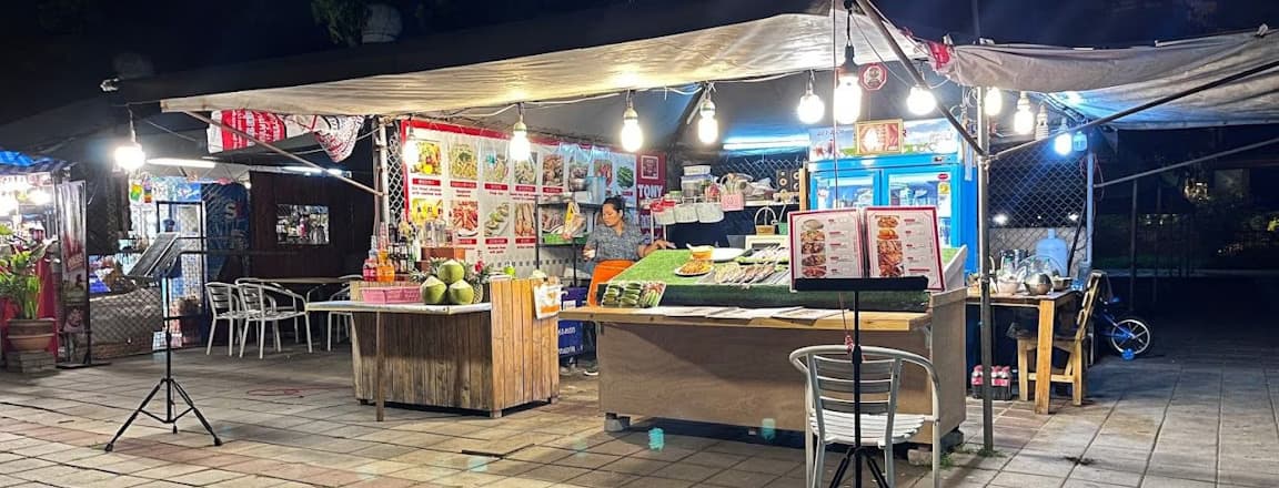 Pratamnak Night Market