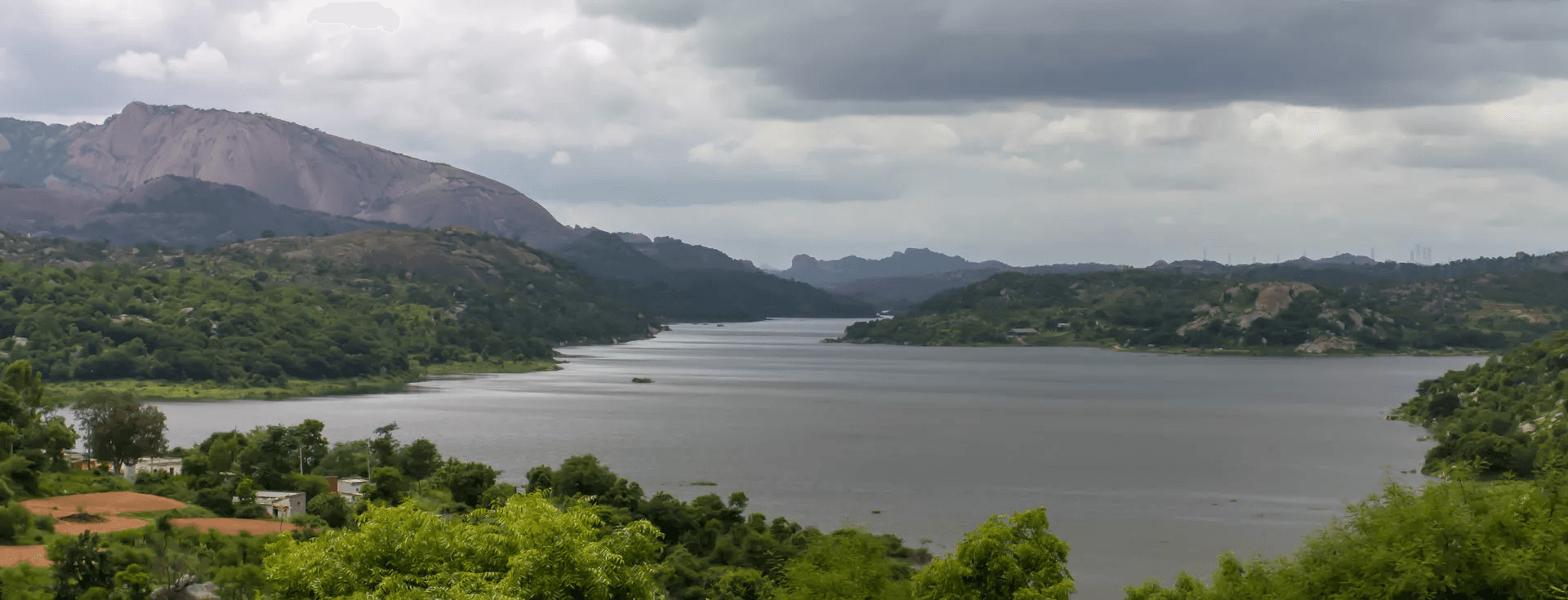 Manchanabele Dam