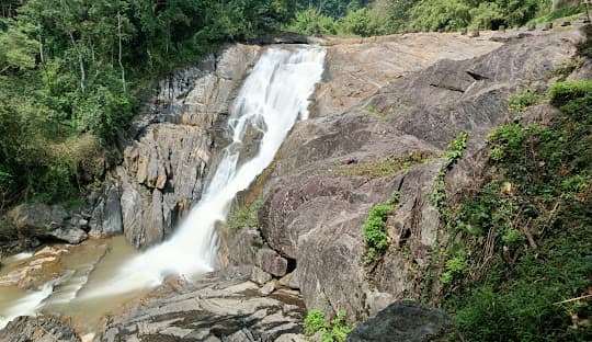 Kanthanpara Waterfalls