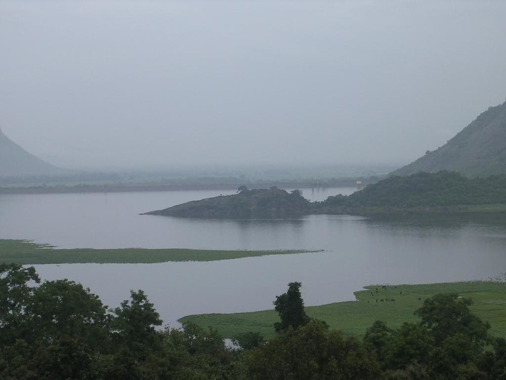 Berijam Lake view on a misty morning