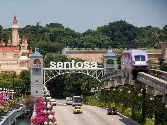 The Sentosa entrance 