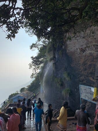 Manikyadhara trekking trail