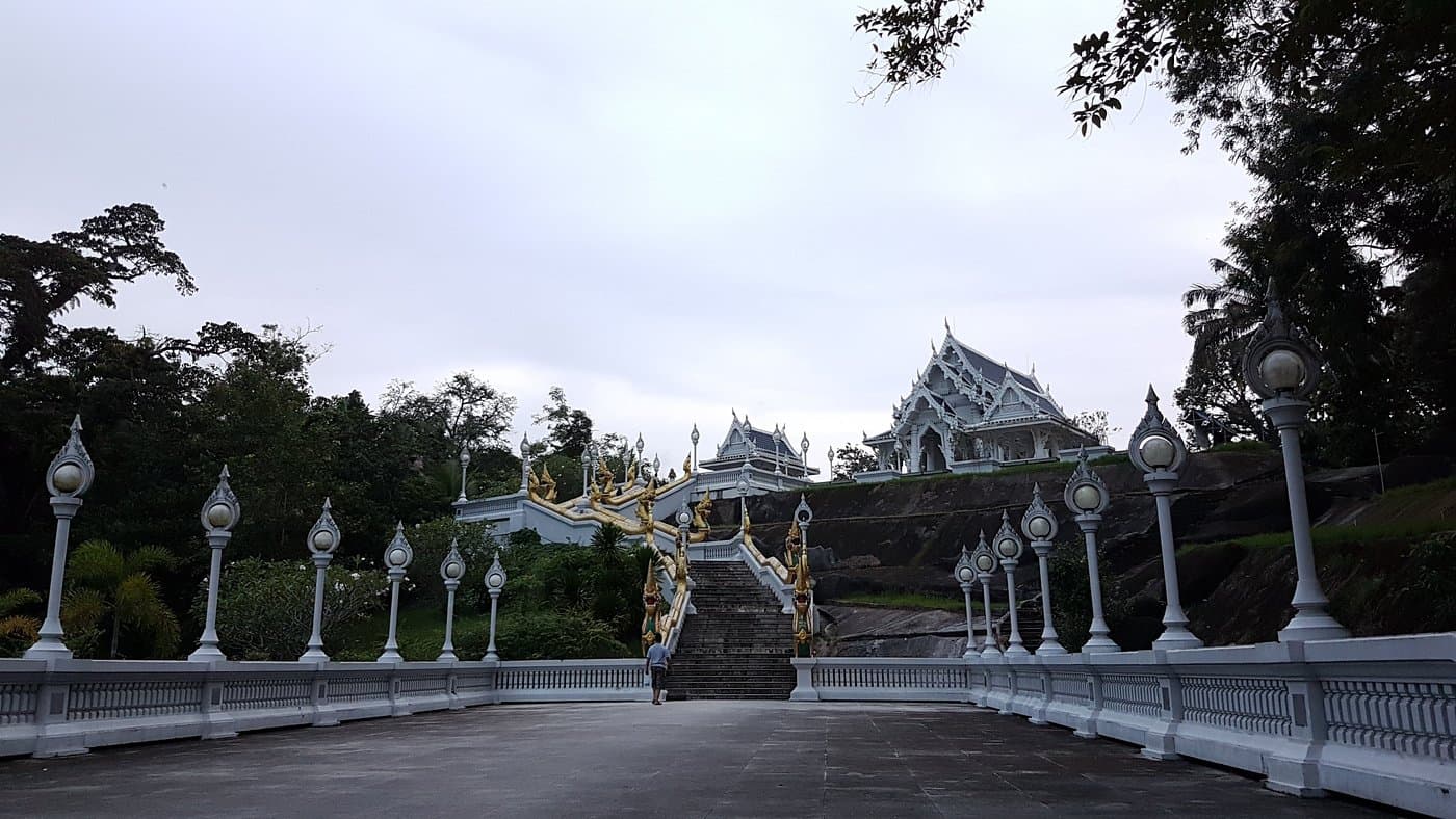 Wat Kaeo Korawaram