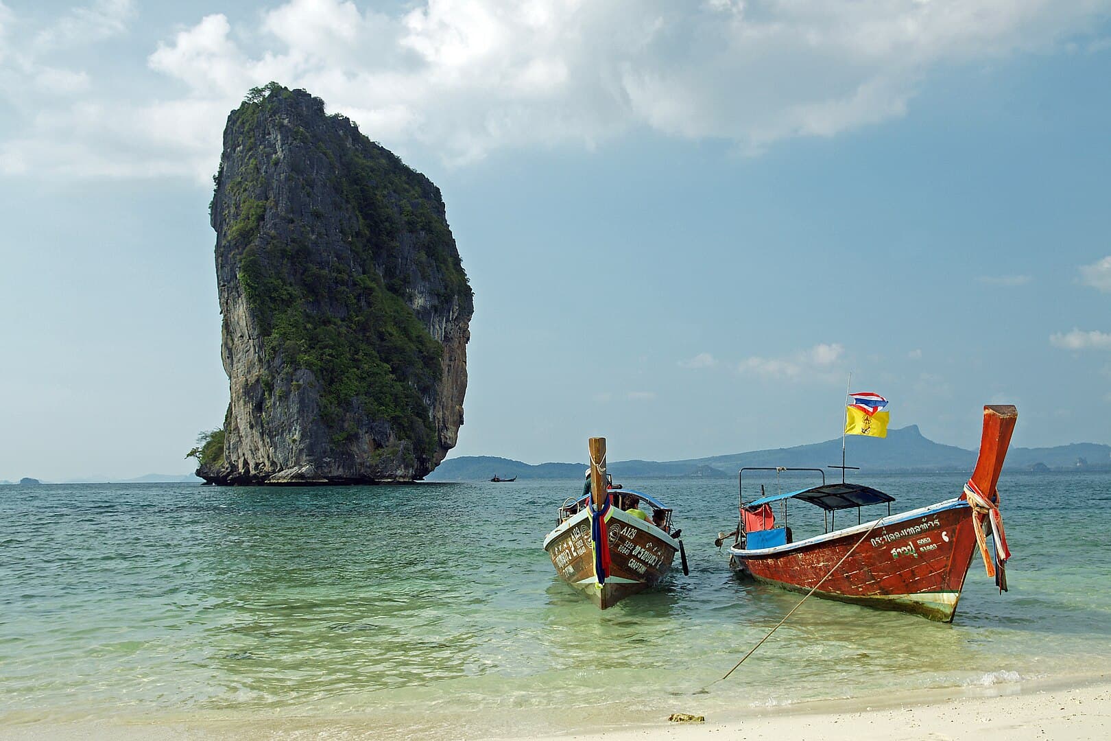 Boats at Koh Poda 