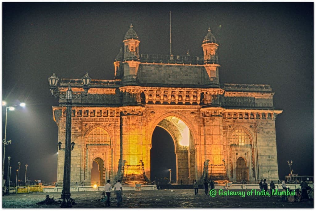 View of Gateway of India at night