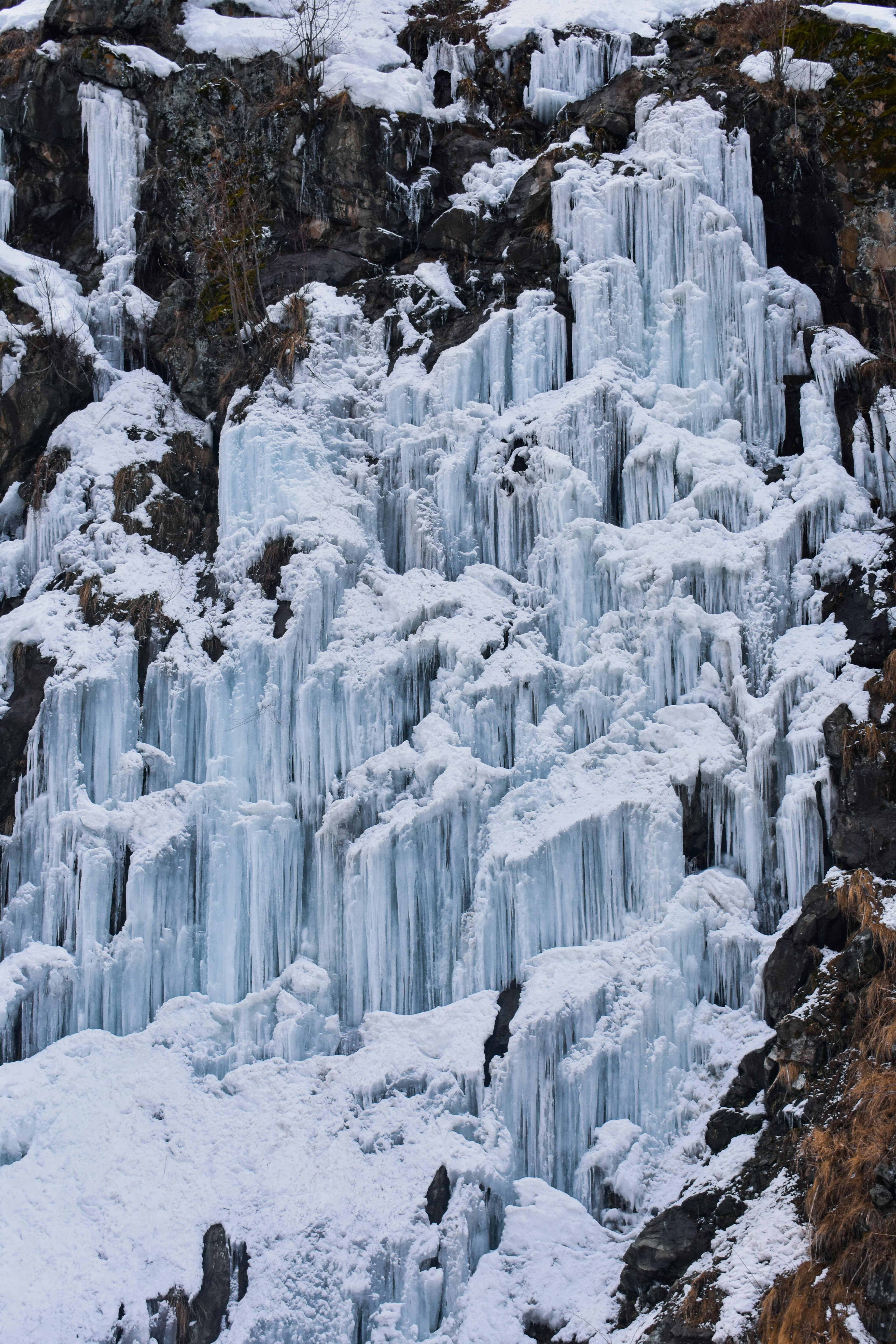 Drung Waterfall, Kashmir