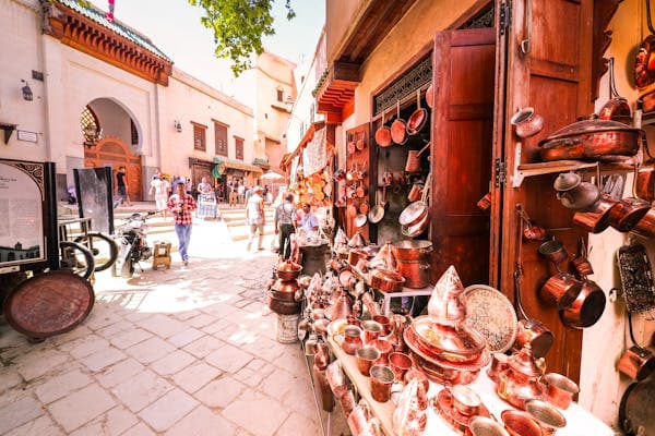 Shops in Colaba Causeway