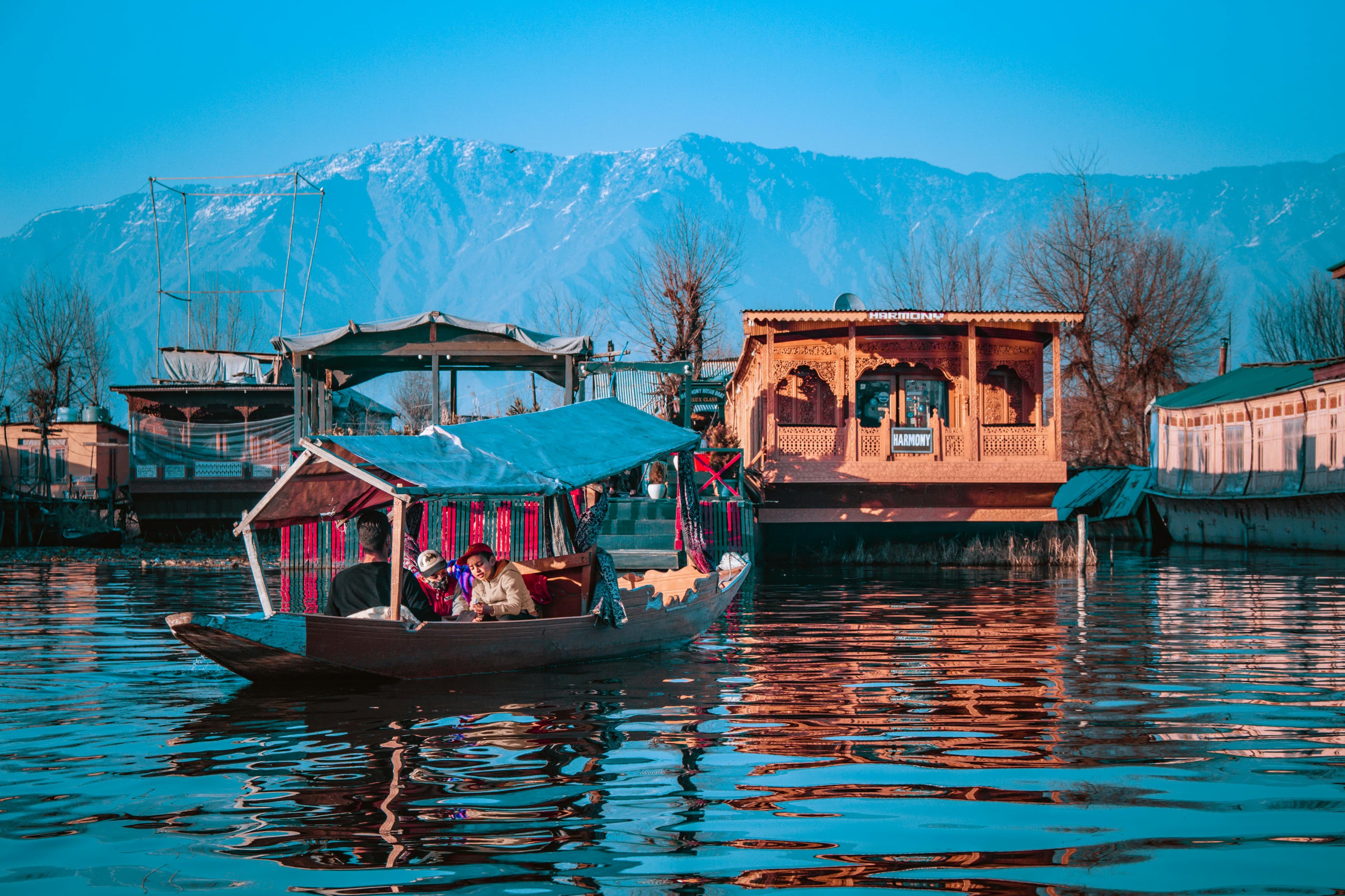 Shikara Boat Ride