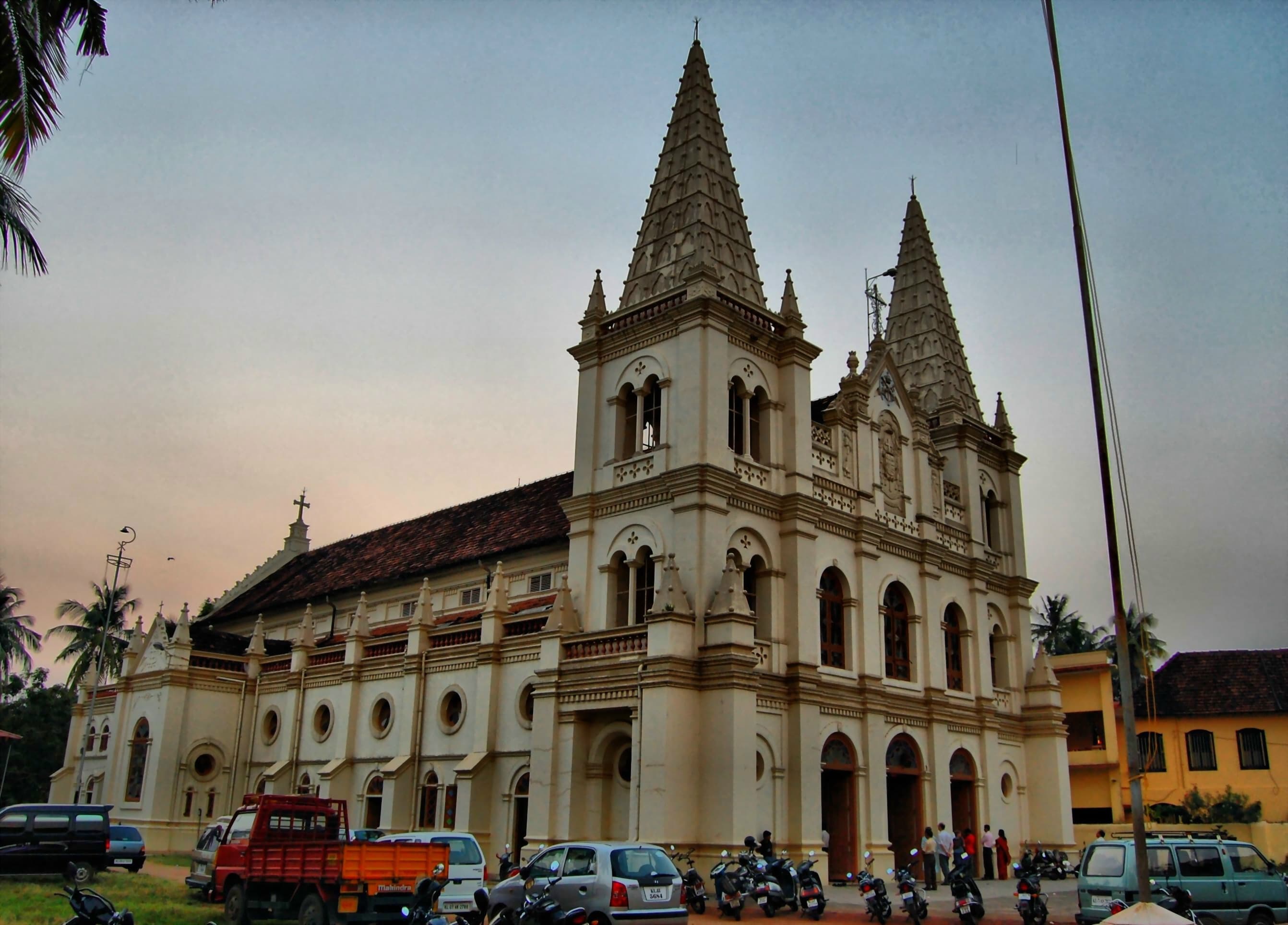 Santa Cruz Cathedral Basilica