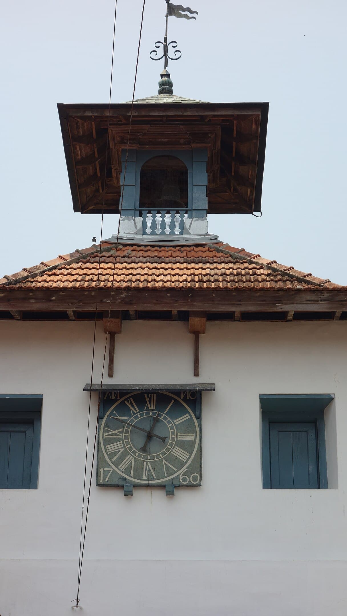 A clocktower at Paradesi Synagogue