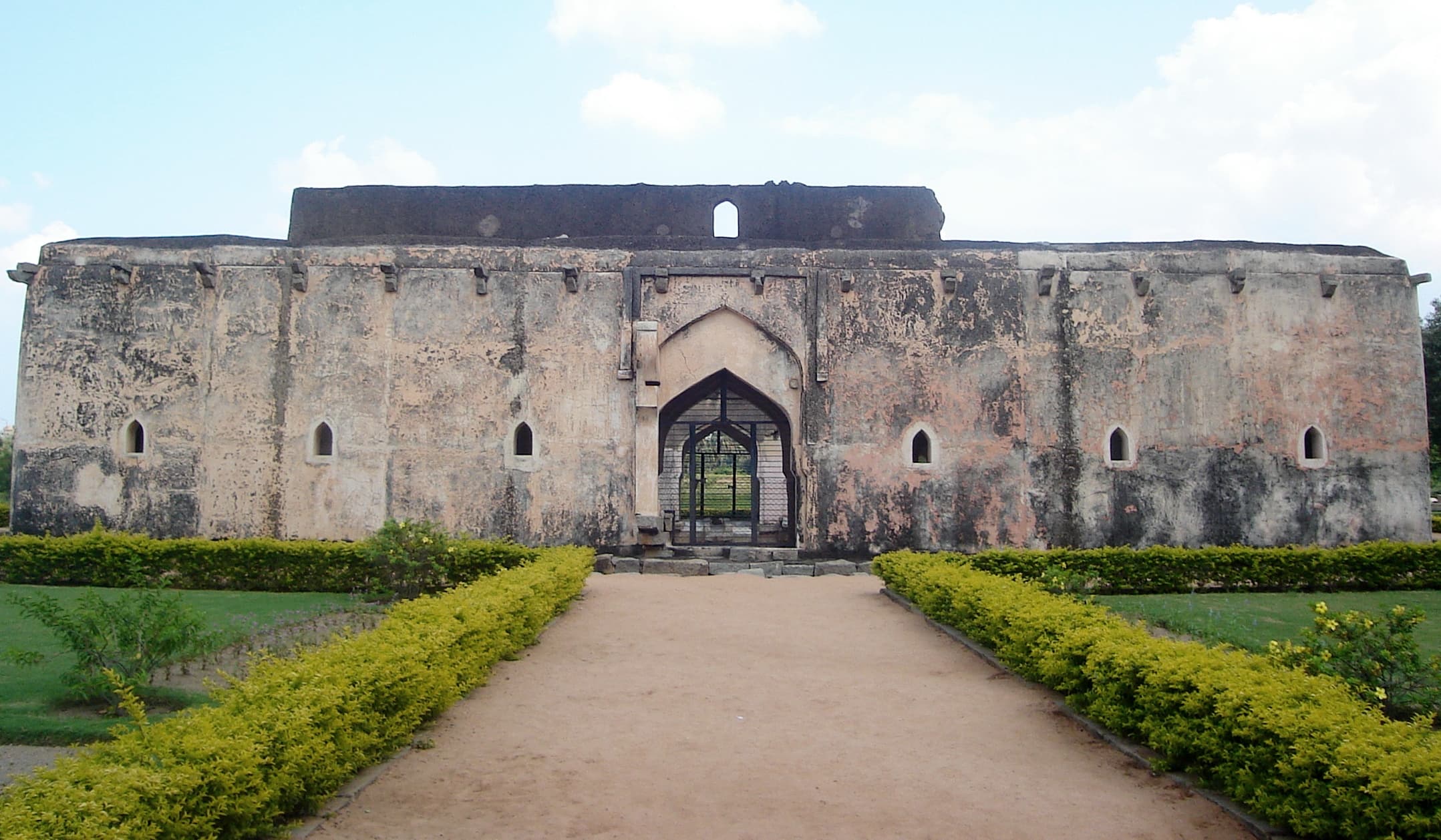 Entrance of Queen’s Bath