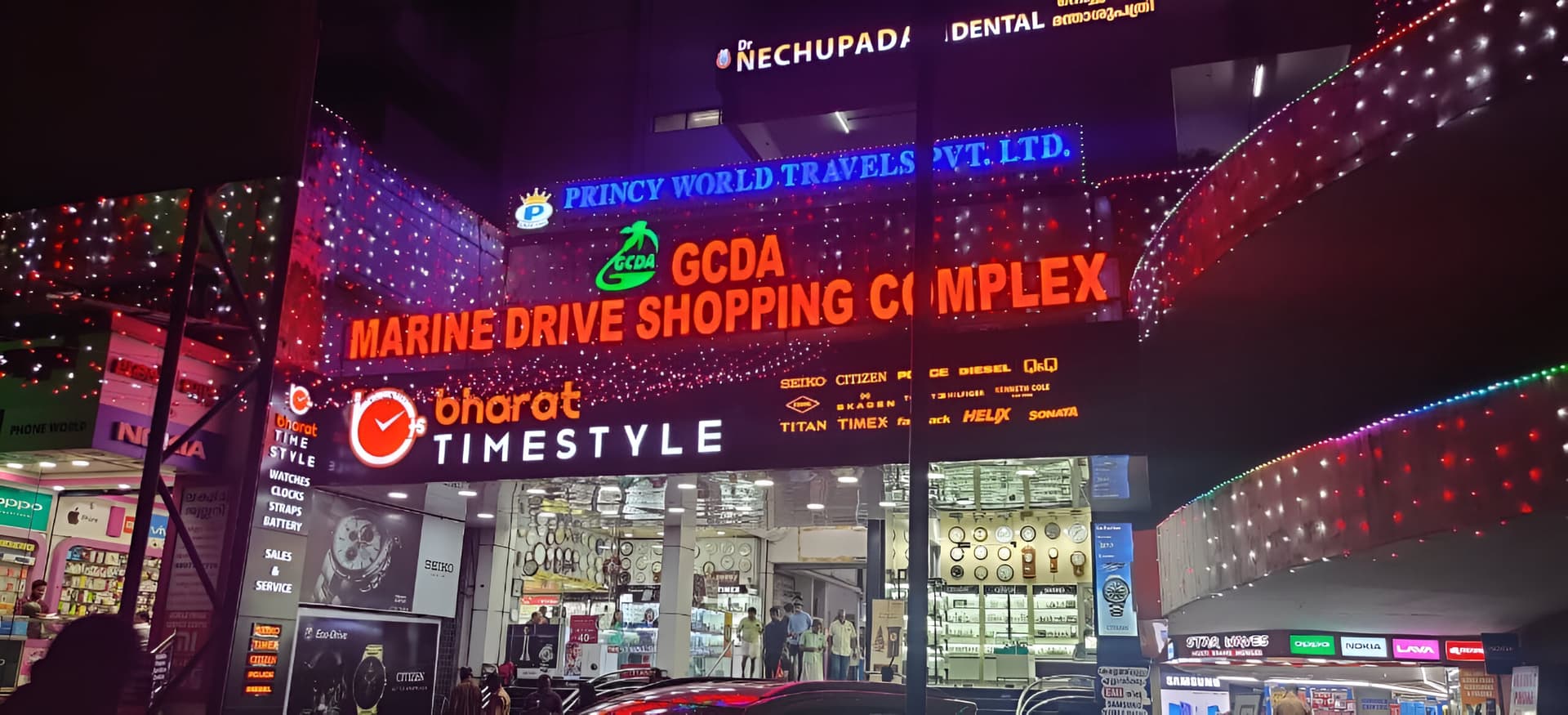 Marine Drive Seaside Shopping