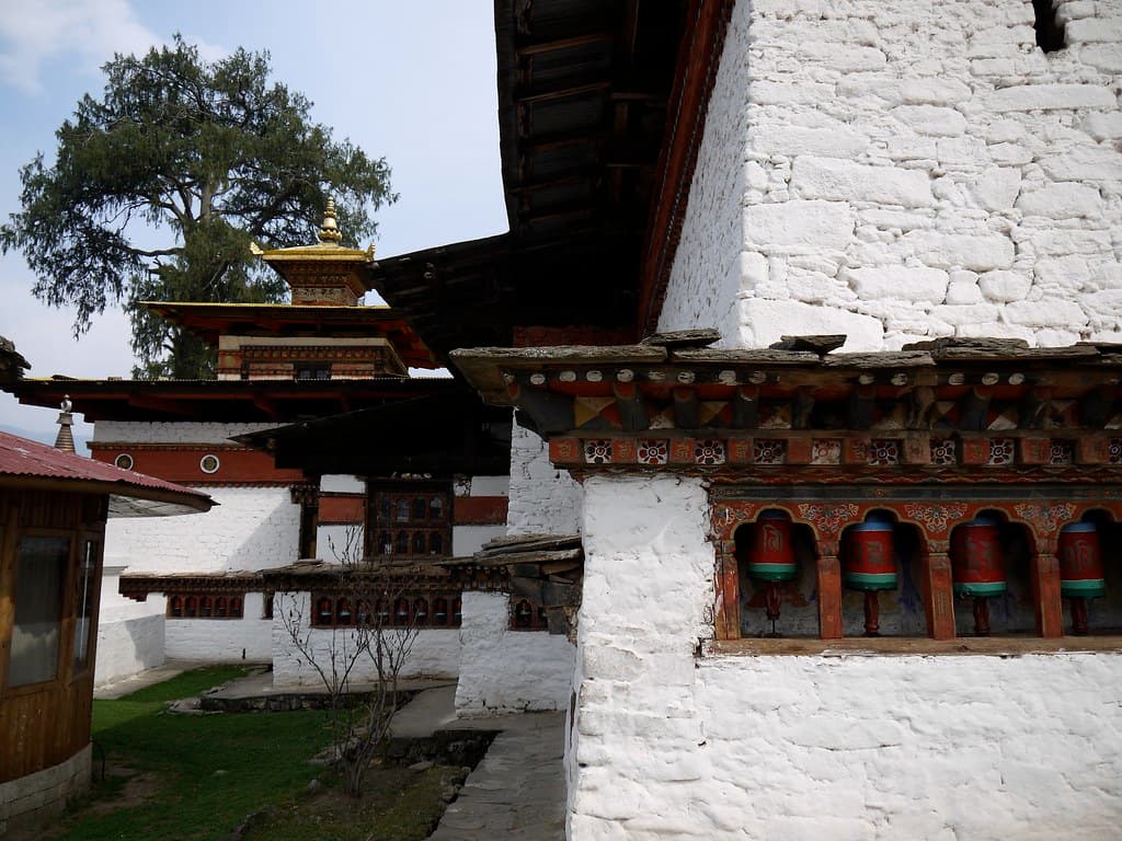 Building of Kyichu Lakhang 