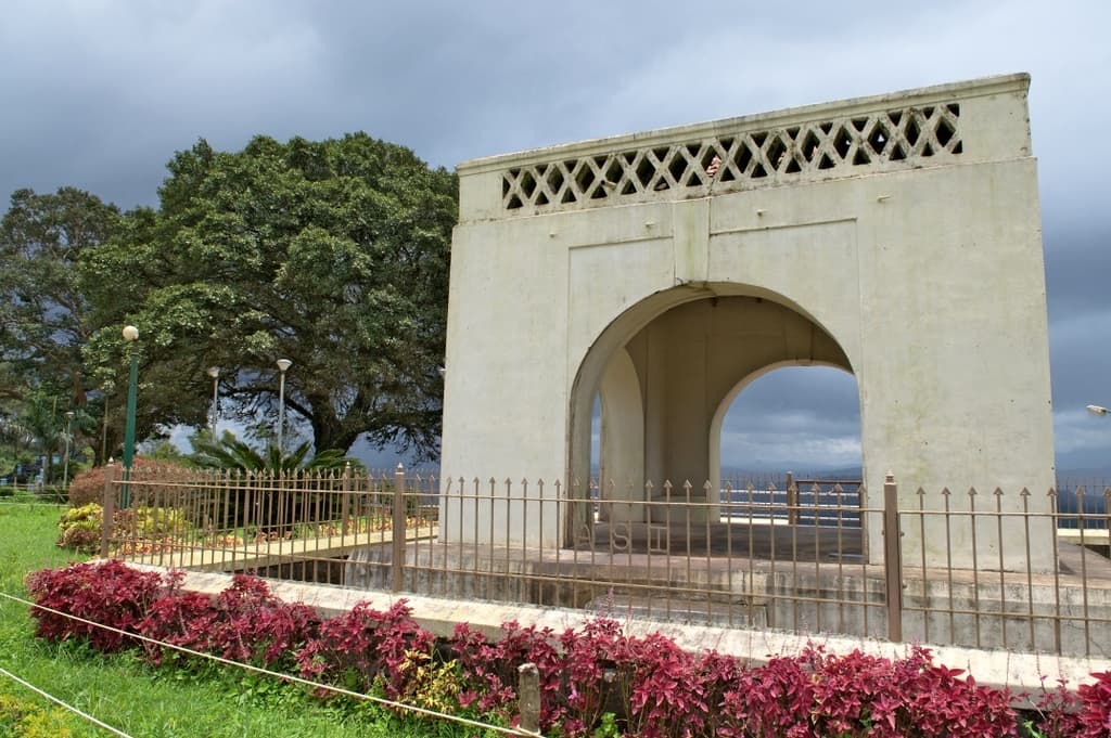 Entrance view of Raja's Seat Garden