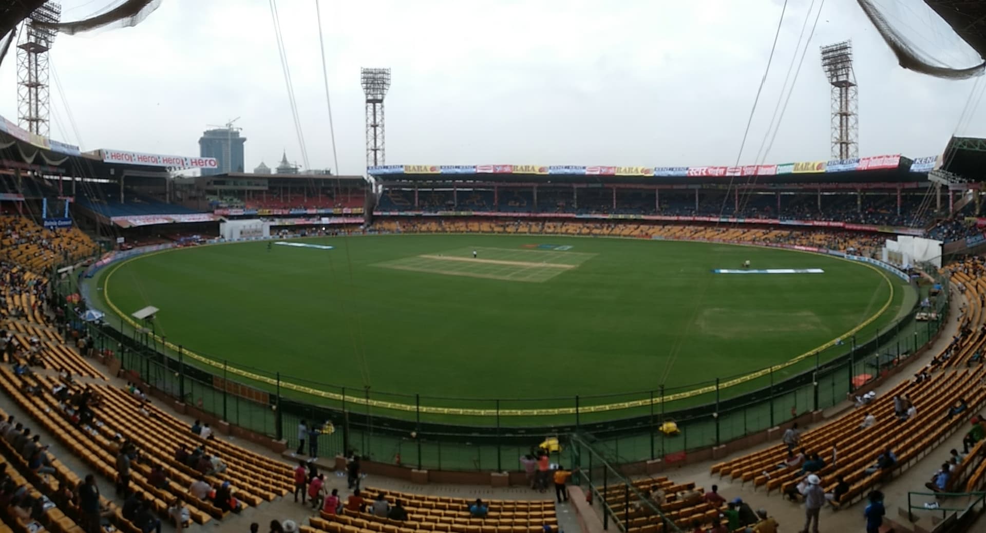 chinnaswamy stadium