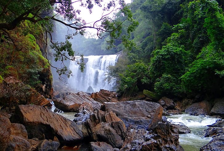 View of Hadlu Waterfall