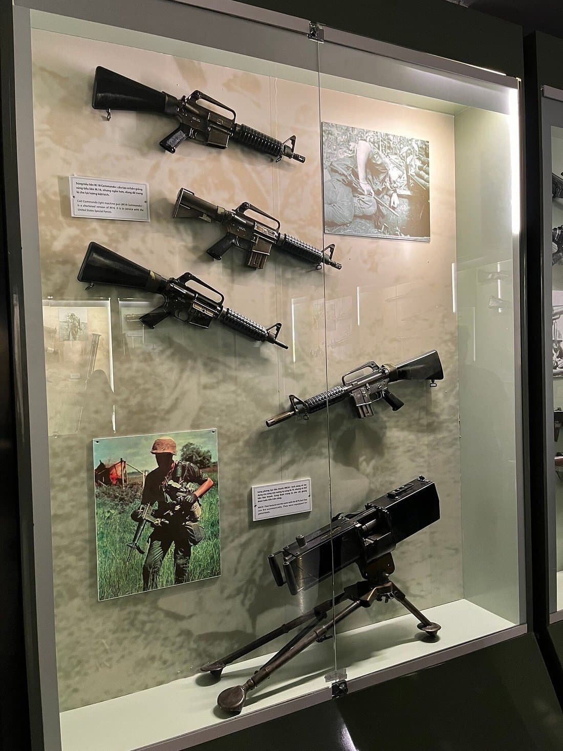 Old weapons at display