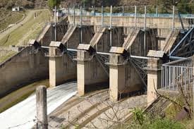 Panoramic view of the Pandoh Dam and its surroundings