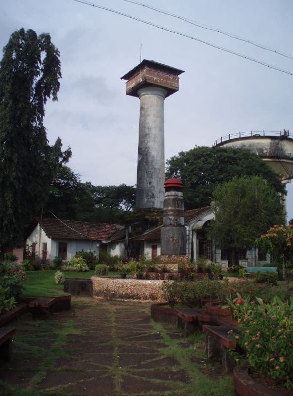 Closer view of Lighthouse Hill Garden