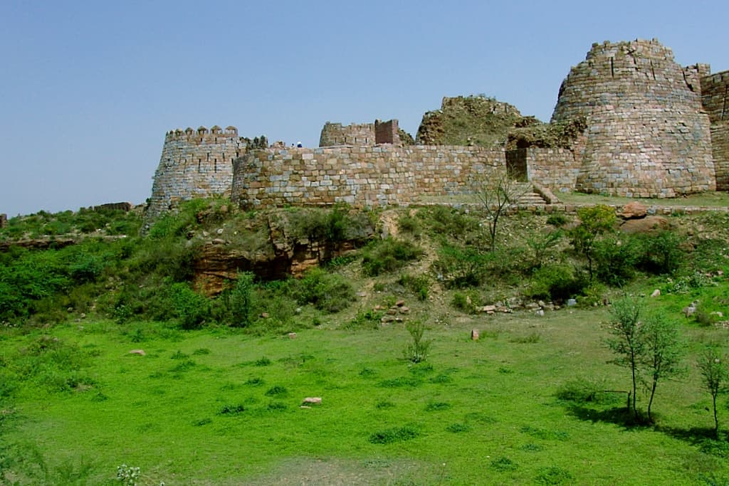 Tughlaqbad Fort