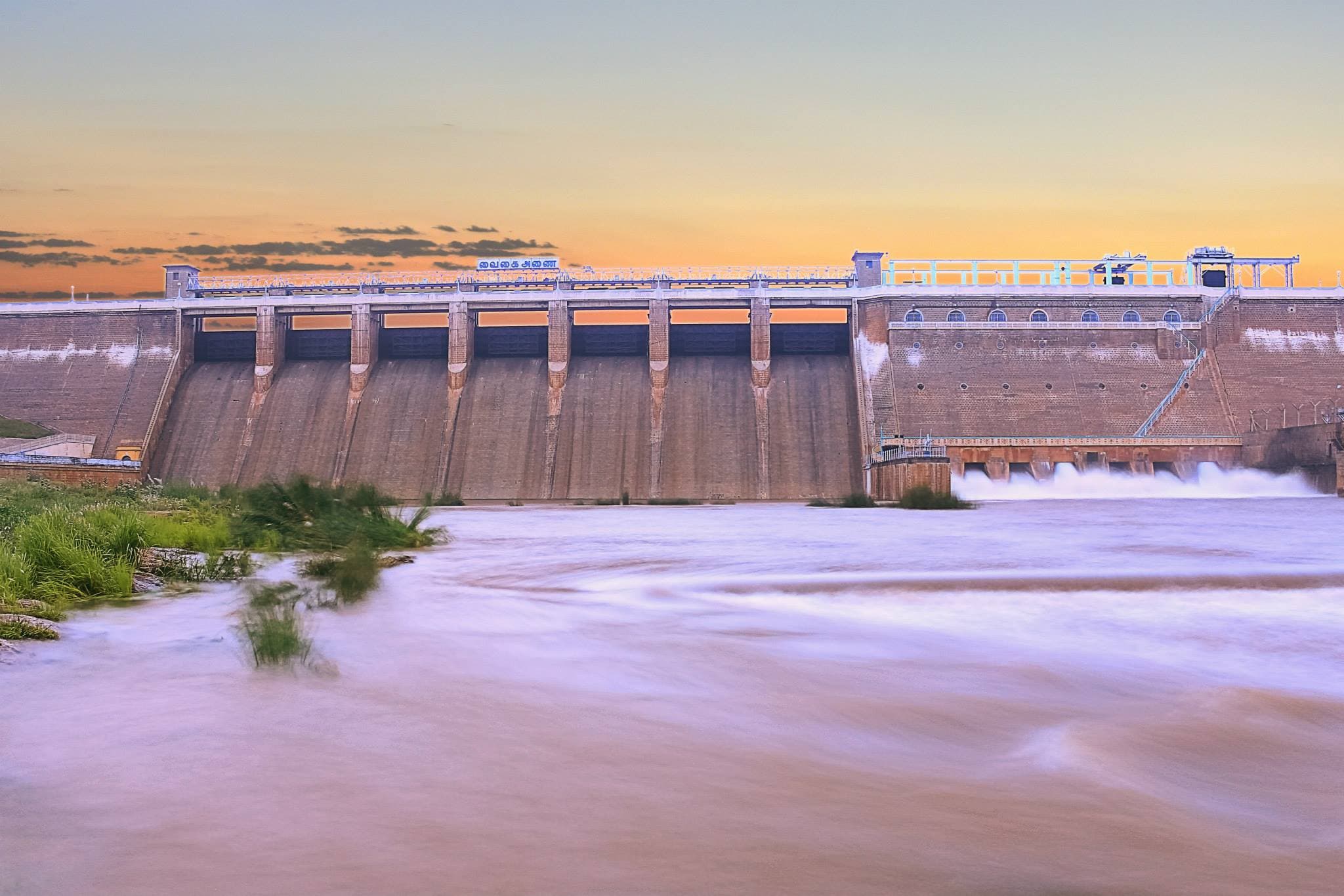 Front view of Siruvani Dam