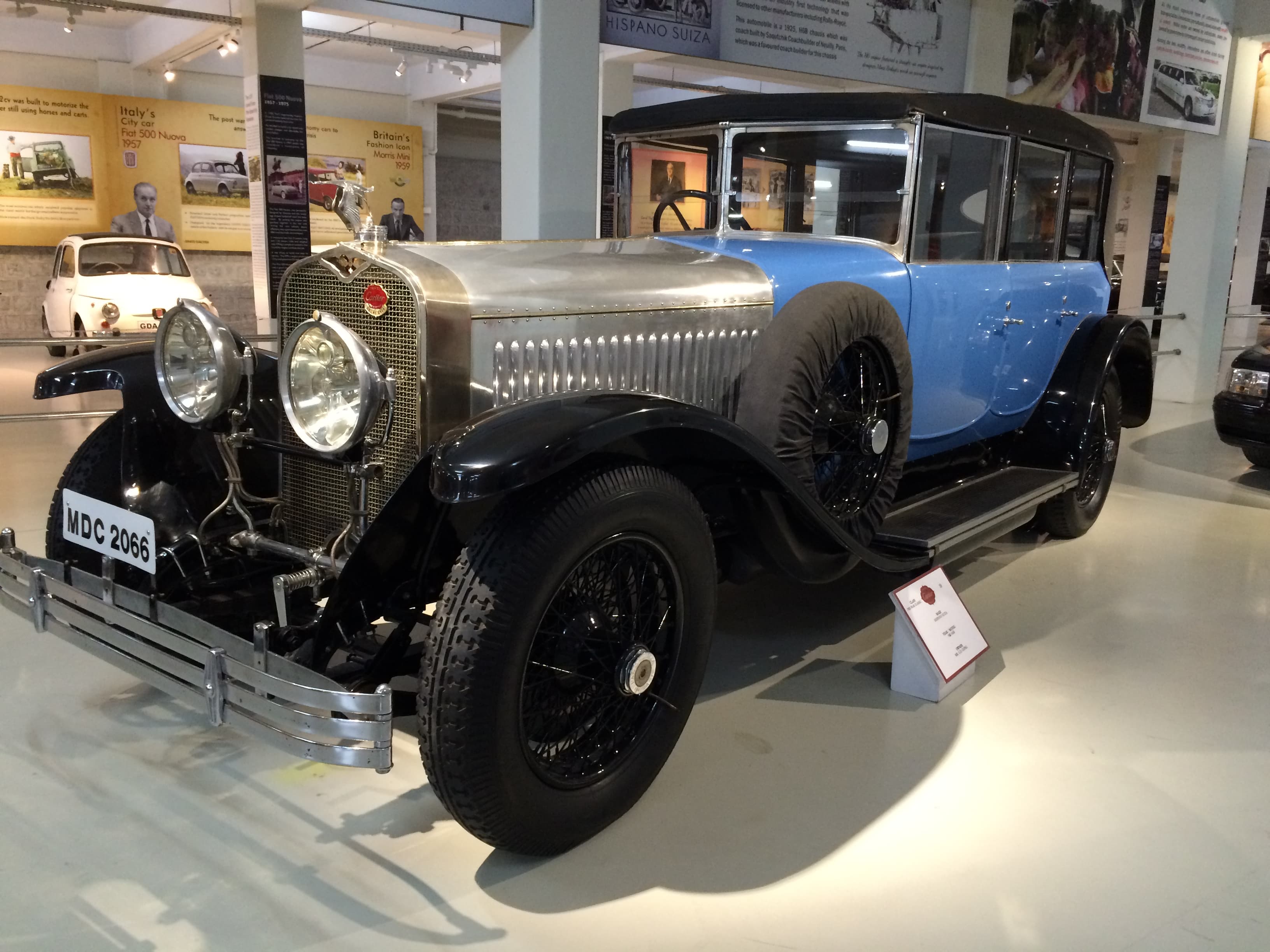 Royal vintage car in Gedee Car Museum