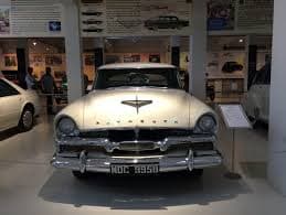 Vintage Bentley in Gedee Car Museum