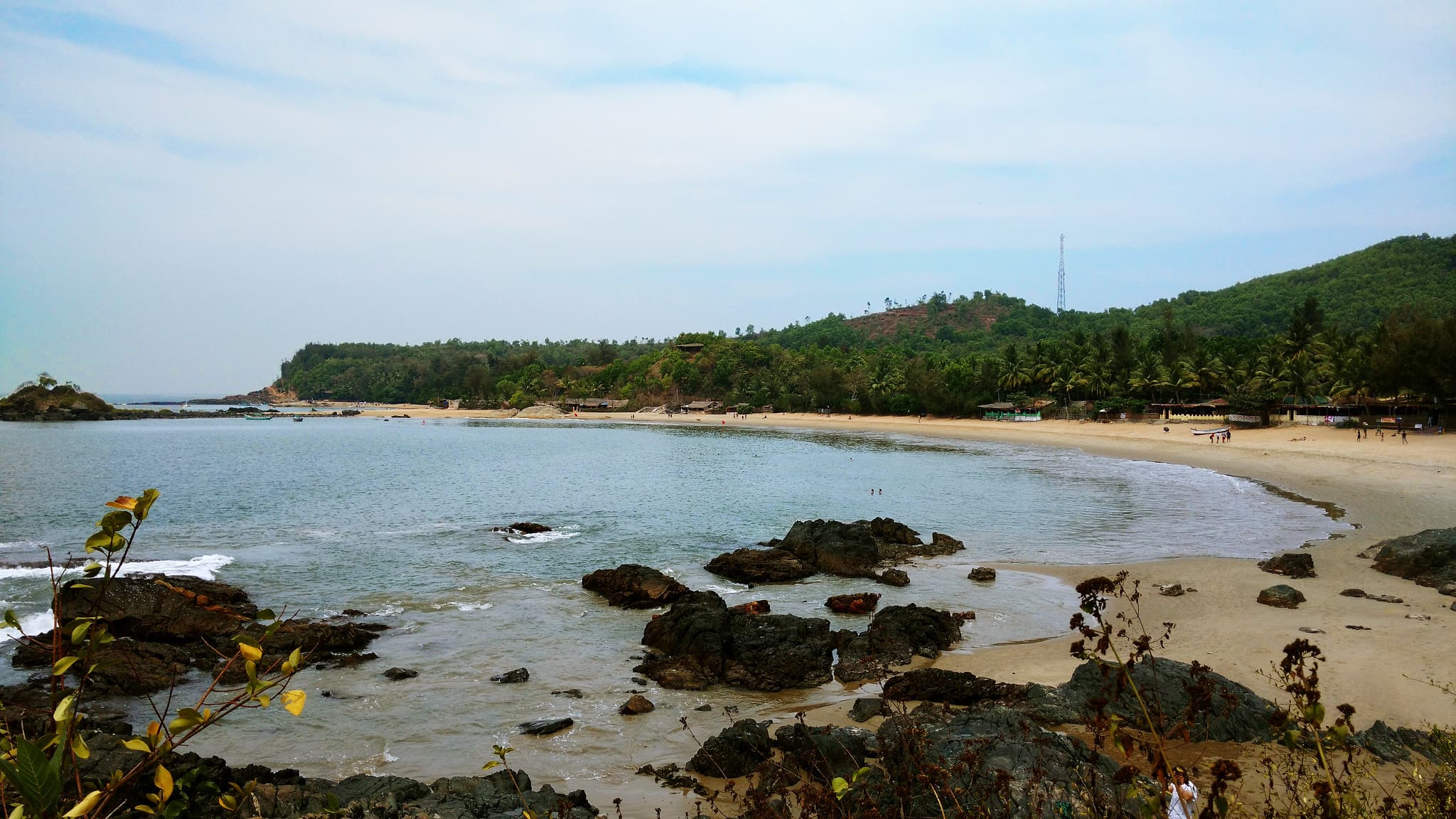 Mid-day view of Om Beach