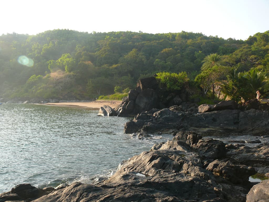 Mid-day sun view from Half moon Beach