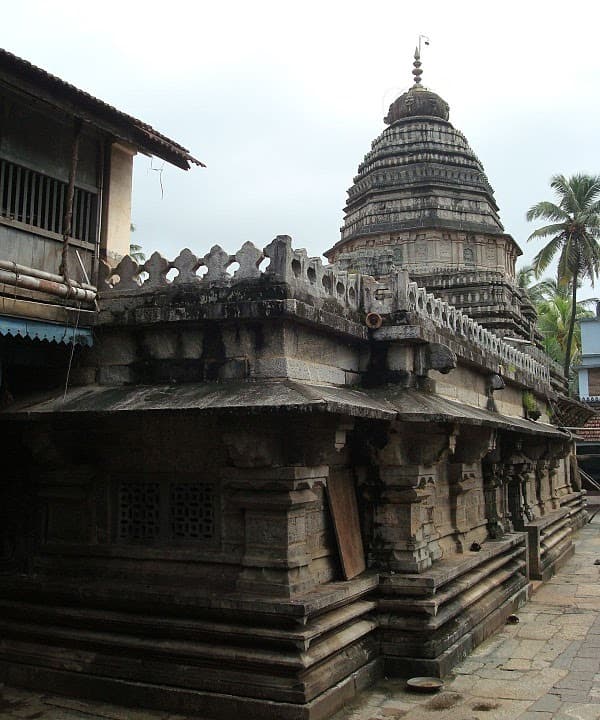 Image of Mahabaleshwara Temple before painting