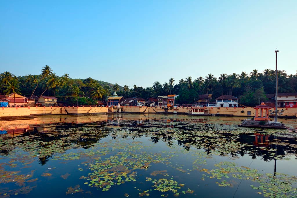 Mid-day view of Koti Tirtha