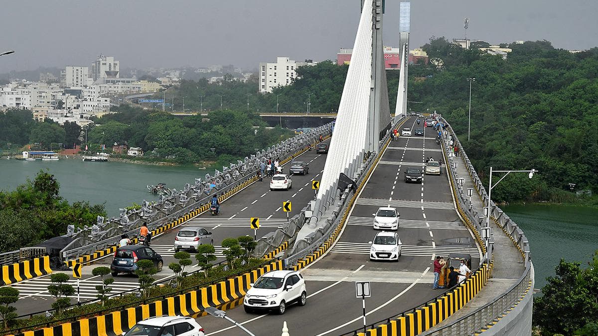 durgam cheruvu bridge