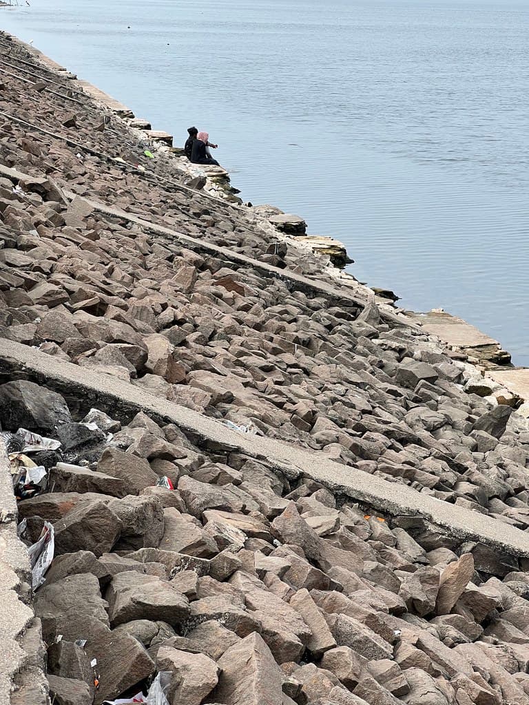 Rocks near the Jayakwadi Dam