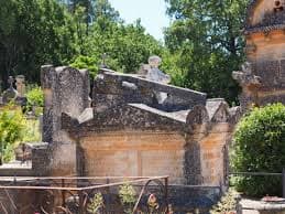 Ancient monument in Bani Begum Garden