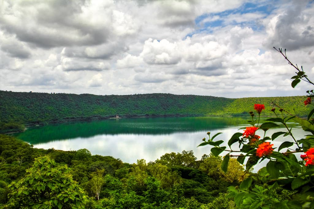 Closer view of Lonar Crater Lake