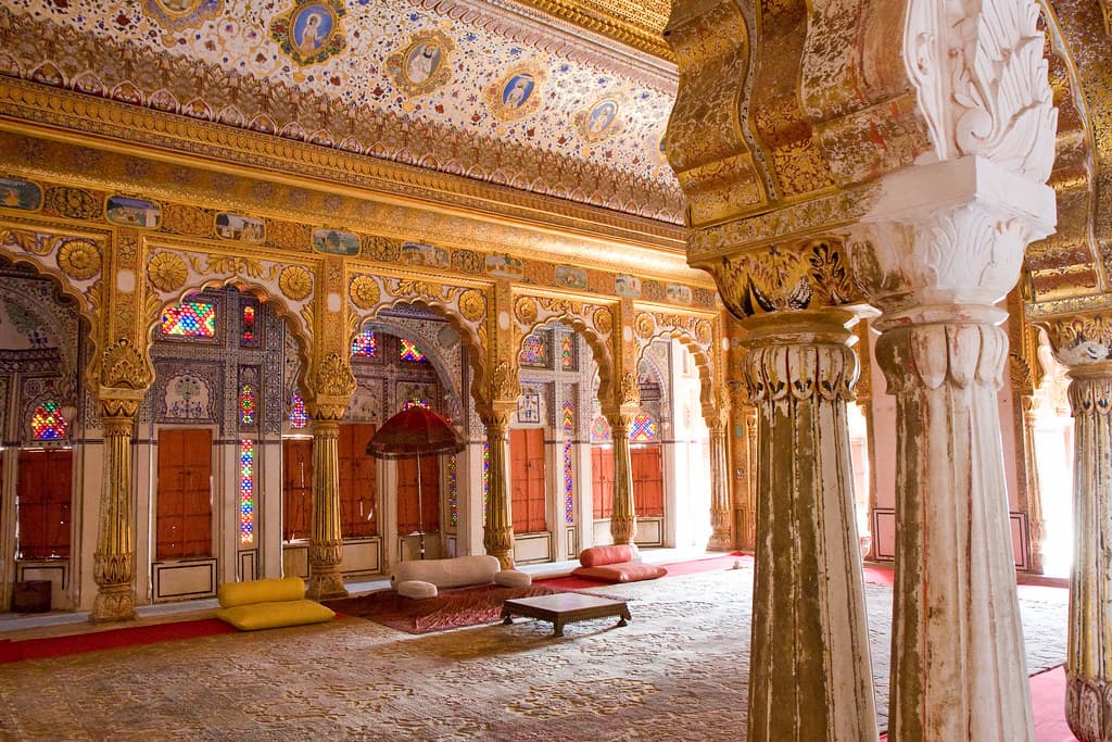 Side view of Phool Mahal
