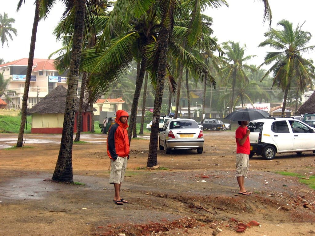 Walking path at Hawah Beach