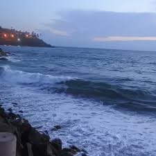 Waves at Samudra Beach