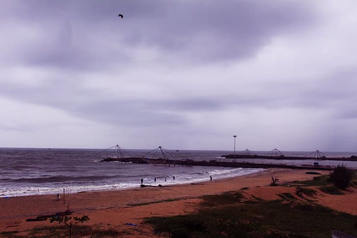 Walk along Samudra Beach