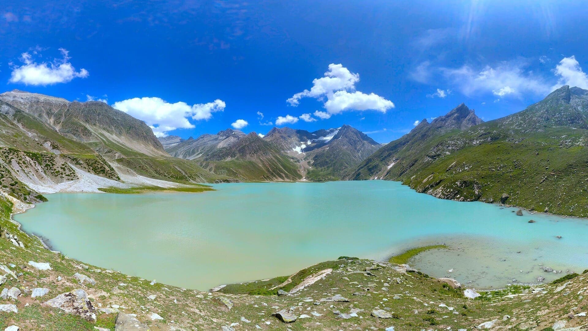 Sheshnag Lake