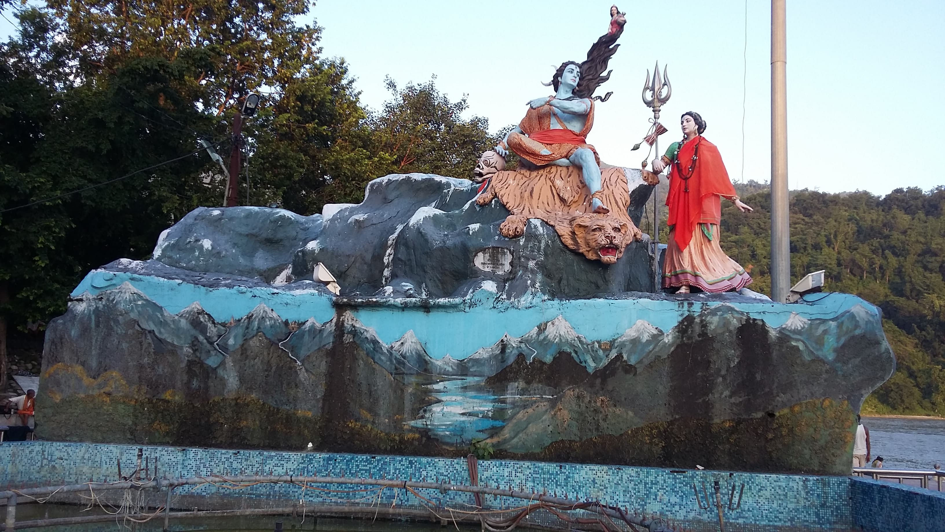 Lord Shiva Statue at Triveni Ghat