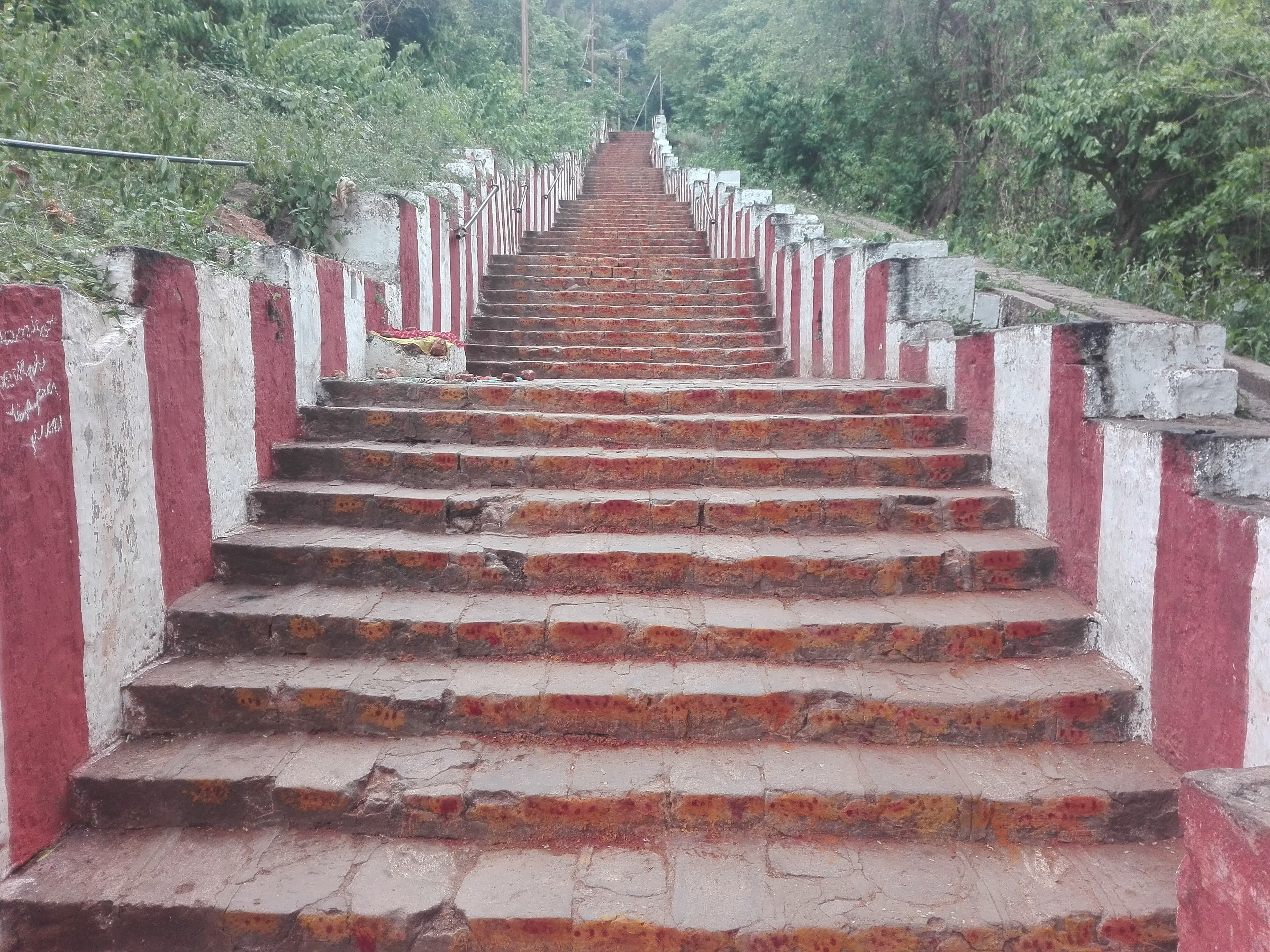 Step way to reach Simhachalam Temple