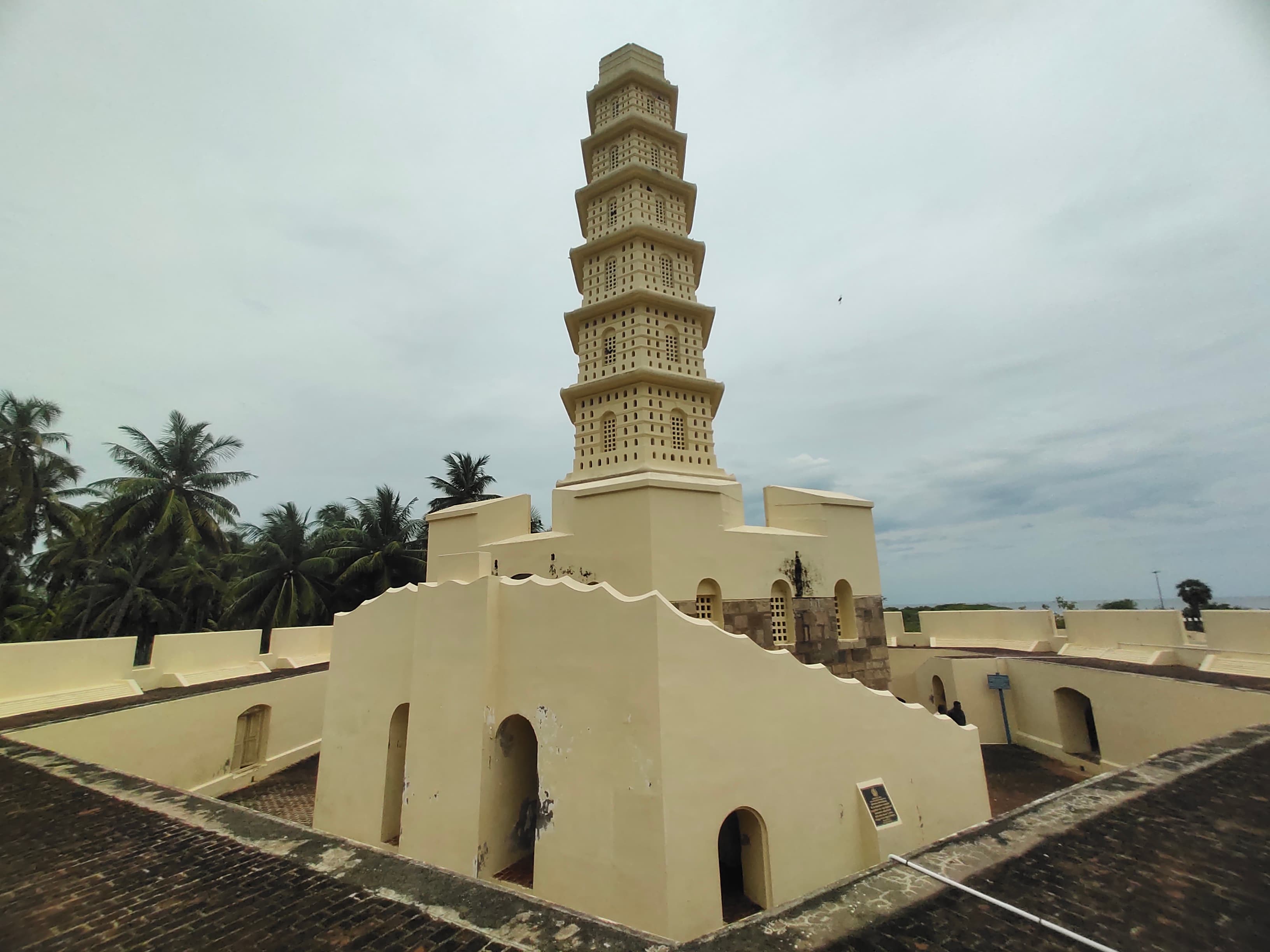 Manora Fort