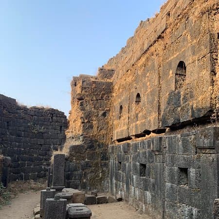 Mid-day view of Shrivardhan Fort