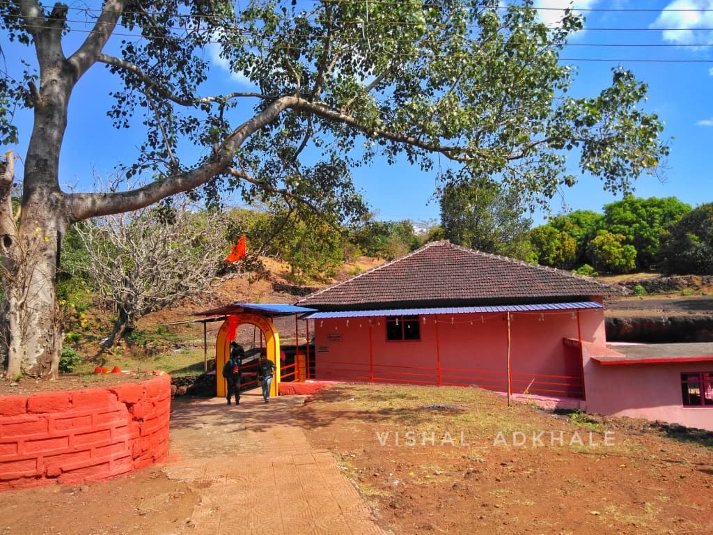 Old shingroba temple